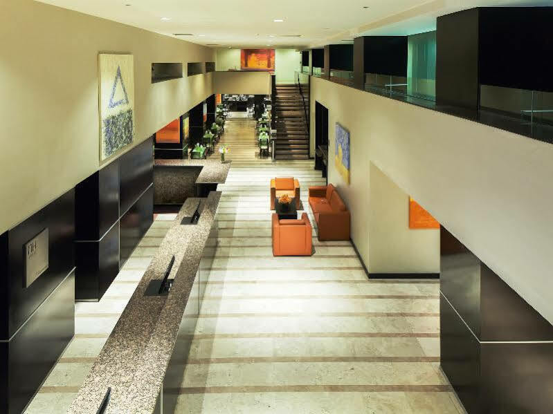 Hotel Nh Centro Histórico 4*